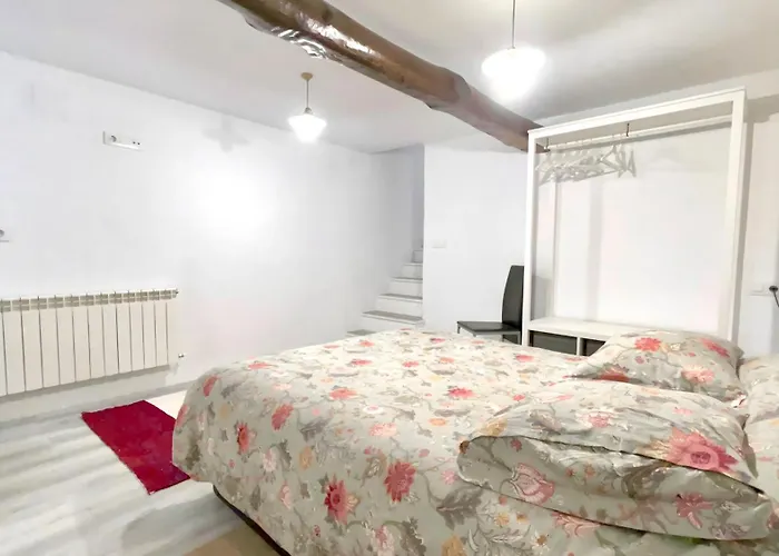 The Cliffs - La Maison Du Puits