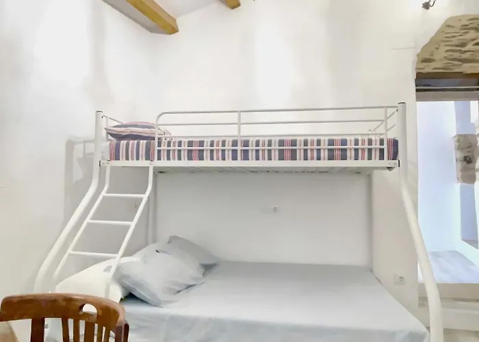 The Cliffs - La Maison Du Puits